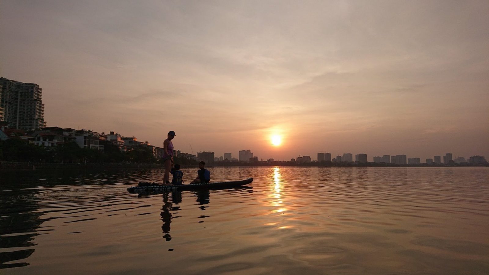 UMove Stand-UP Paddle Boarding Vietnam